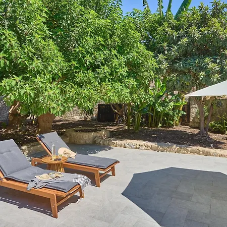 Lido Old Town Villa *